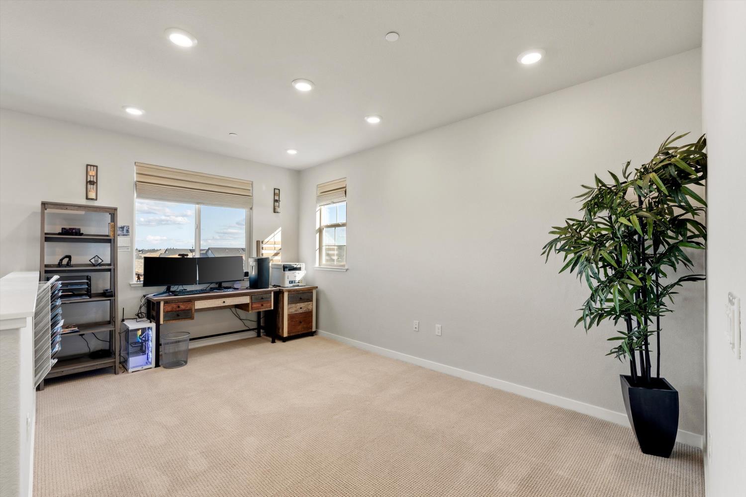 2057 Longmire Loop Roseville, CA 95747 - Photo 19 of 37