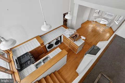 $2,500,000 | 1771 T Street Northwest, Washington, DC 20009