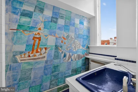 $2,500,000 | 1771 T Street Northwest, Washington, DC 20009