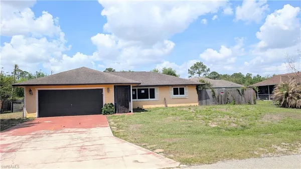 $199,900 | 521 Fifth Avenue, Lehigh Acres, FL 33972