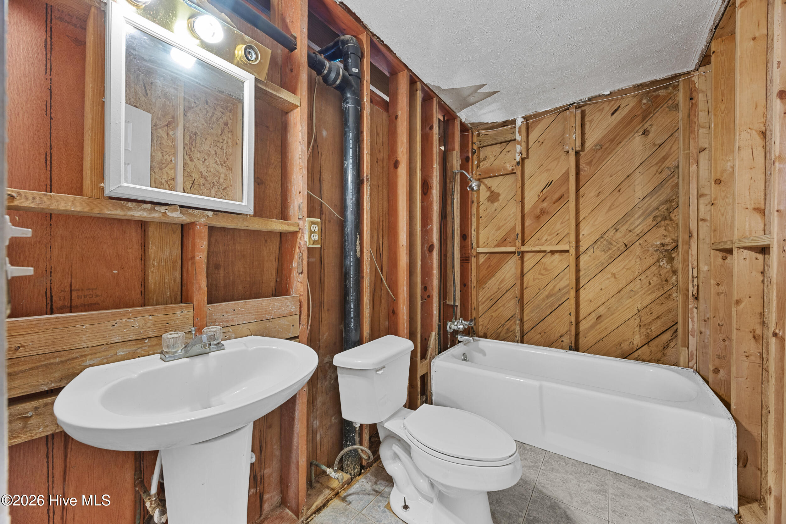 8821 Red Hill Road Clarkton, NC 28433 - Photo 35 of 76