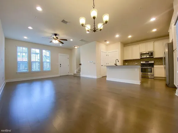 $2,615 | 7509 Pantherpaw Street, Austin, TX 78757