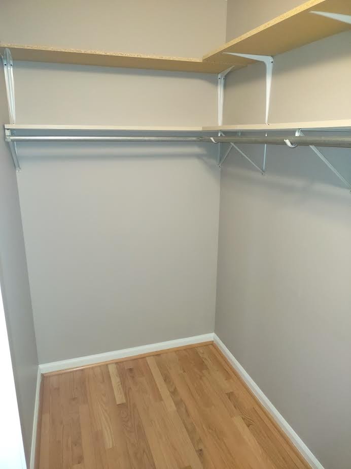 3300 Backridge Road Woodlawn, TN 37191 - Photo 36 of 42 a view of an empty walk in closet