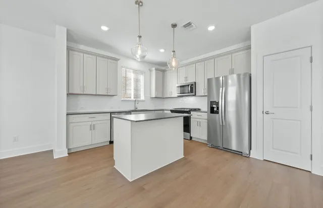 $367,990 | 502 Tailwind Drive, Kyle, TX 78640