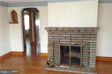 15517 Motters Station Road Rocky Ridge, MD 21778 - Photo 5 of 12 Living Room