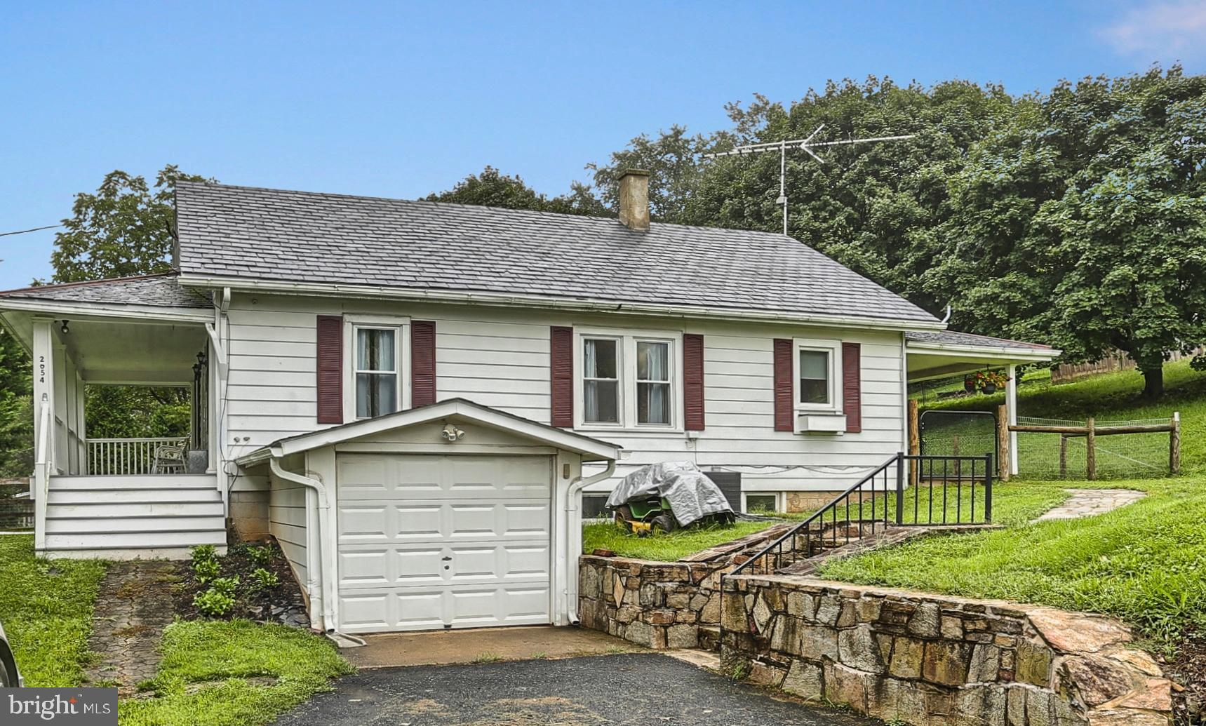 2054 Atom Road Delta, PA 17314 - Photo 3 of 31 Gallery Image 3
