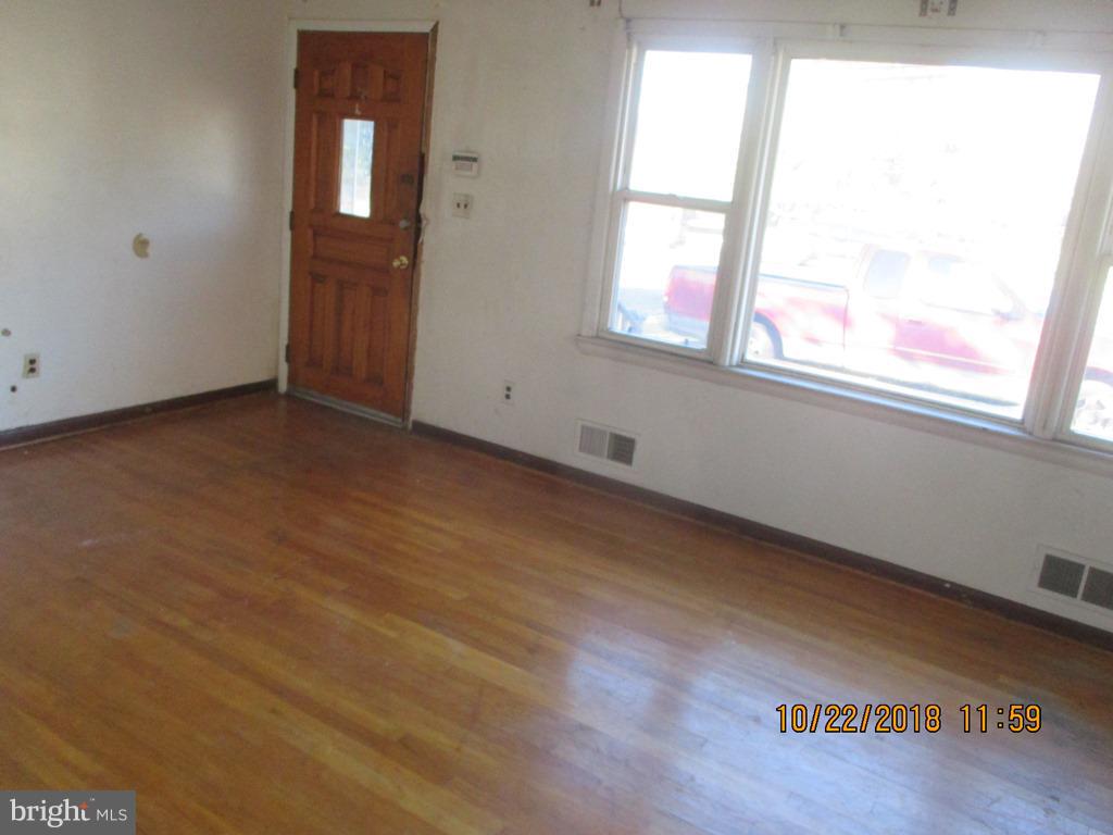 7109 Riggs Road Hyattsville, MD 20783 - Photo 6 of 20 Living Room
