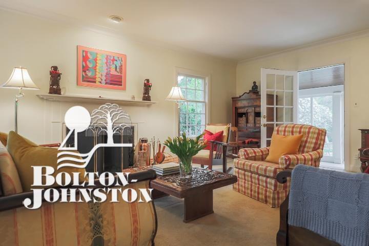 869 Whittier Road Grosse Pointe, MI 48230 - Photo 45 of 60 50041015-45.JPG