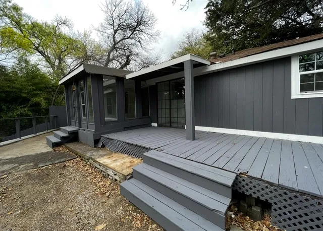 a backyard of a house