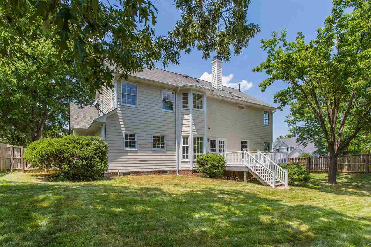 5601 Barham Court Raleigh, NC 27613 - Photo 6 of 30 Exterior Back