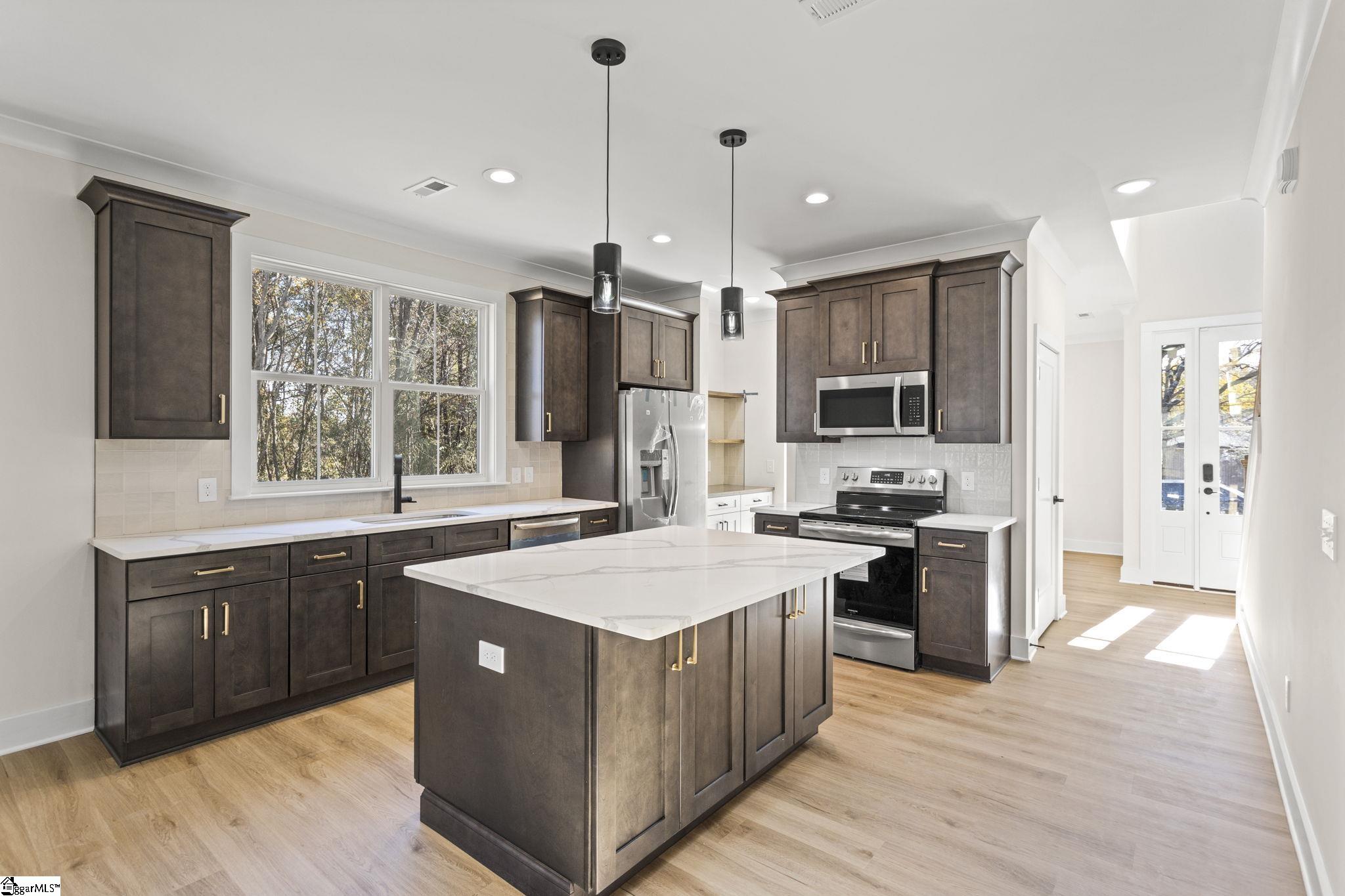 743 Bridwell Road Travelers Rest, SC 29690 - Photo 11 of 36 Gallery Image 11