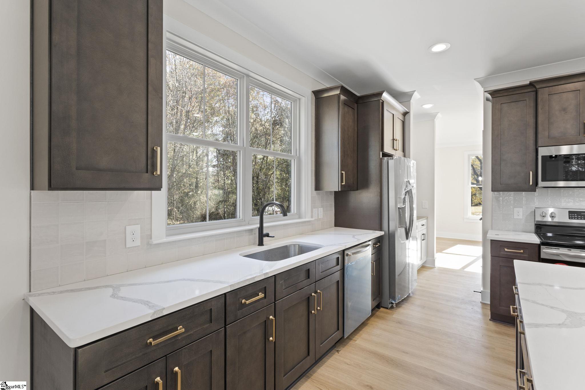 743 Bridwell Road Travelers Rest, SC 29690 - Photo 10 of 36 Gallery Image 10