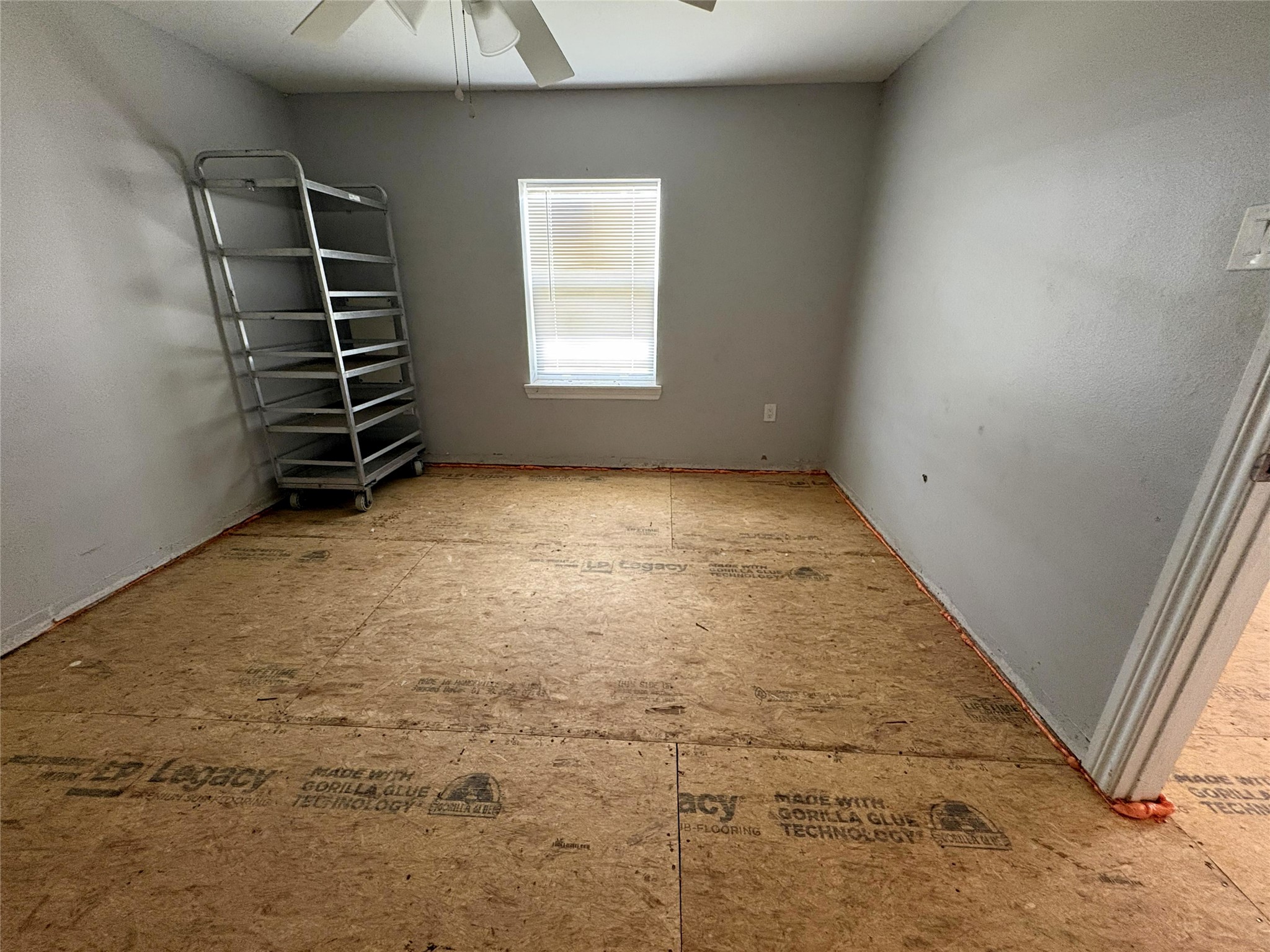 210 Vista Road Pasadena, TX 77504 - Photo 7 of 12
