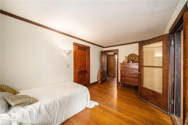 $525,000 | 4345 Locust Street, Kansas City, MO 64110