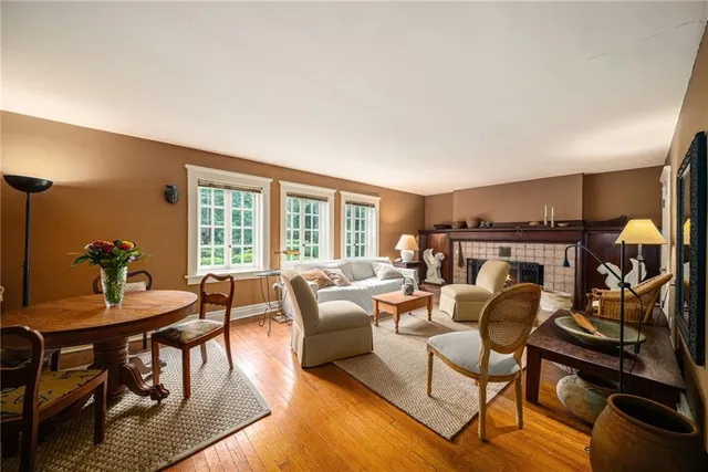 $525,000 | 4345 Locust Street, Kansas City, MO 64110