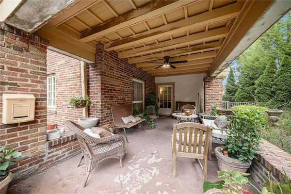 $525,000 | 4345 Locust Street, Kansas City, MO 64110