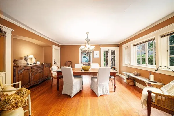 $525,000 | 4345 Locust Street, Kansas City, MO 64110