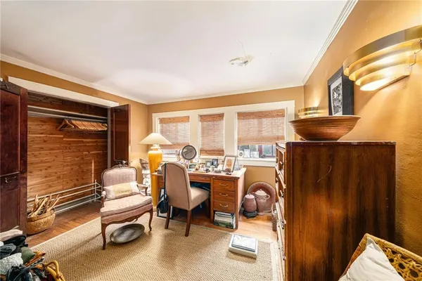 $525,000 | 4345 Locust Street, Kansas City, MO 64110