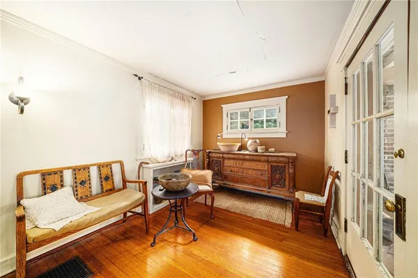 $525,000 | 4345 Locust Street, Kansas City, MO 64110