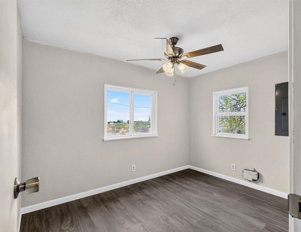 91 Sun Valley Road Tularosa, NM 88352 - Photo 36 of 58 Gallery Image 36