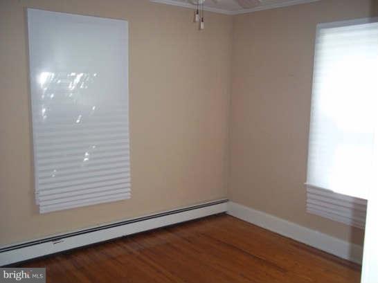 204 Killarney Road Cambridge, MD 21613 - Photo 9 of 18 Bedroom