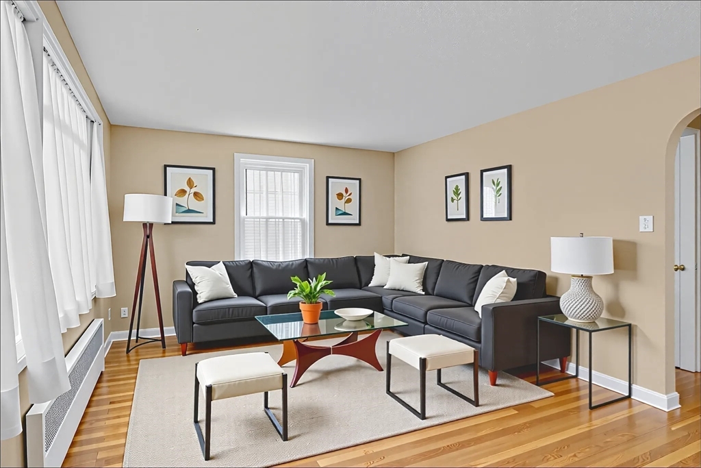 51 Ledge Hill Road Boston, MA 02132 - Photo 6 of 32 Gallery Image 6