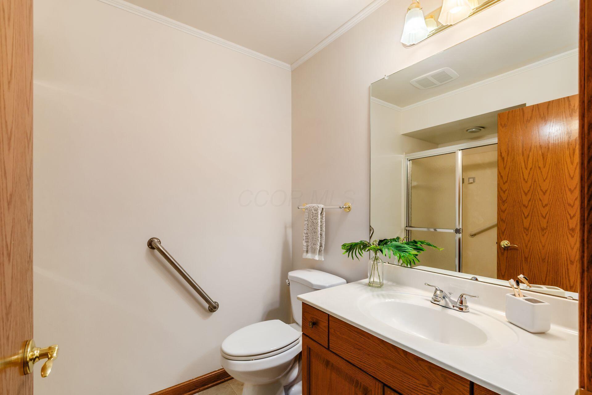 5717 Newgate Road Dublin, OH 43017 - Photo 23 of 33 026_te Rd Dublin OH 43017 USA