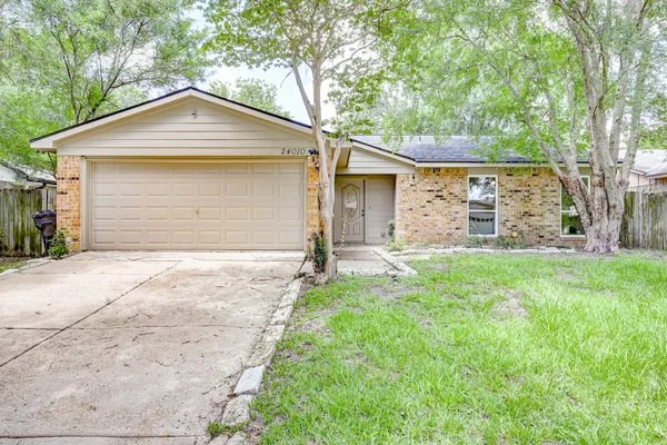 $1,800 | 24010 Palo Dura Drive, Hockley, TX 77447