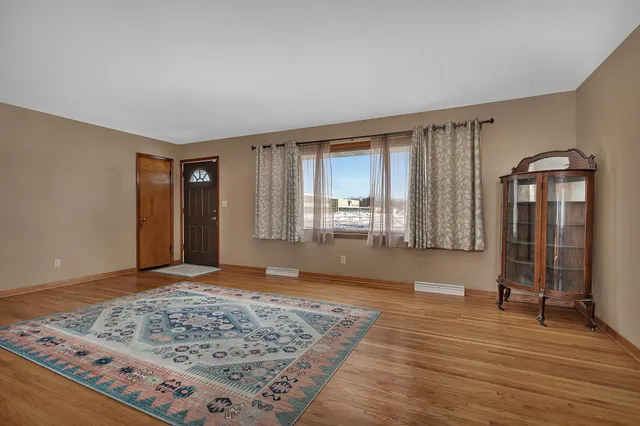 $189,900 | 1145 15th Avenue South, St. Cloud, MN 56301