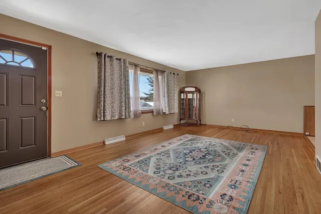 $189,900 | 1145 15th Avenue South, St. Cloud, MN 56301