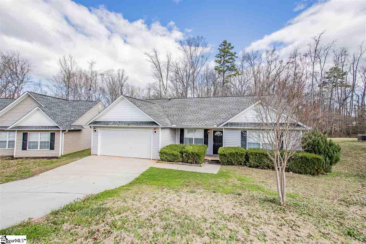 120 Catterick Way Fountain Inn, SC 29644 - Photo 2 of 18
