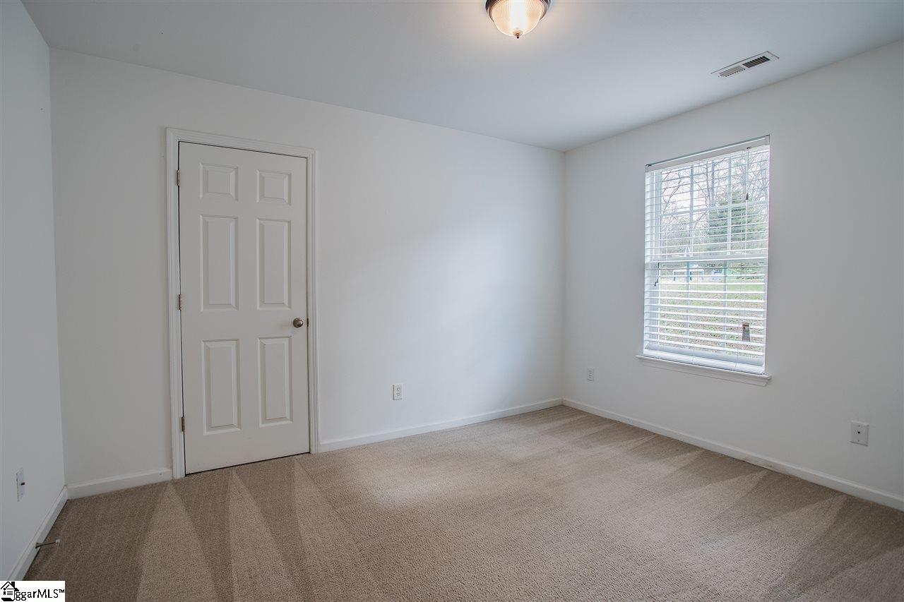 120 Catterick Way Fountain Inn, SC 29644 - Photo 12 of 18