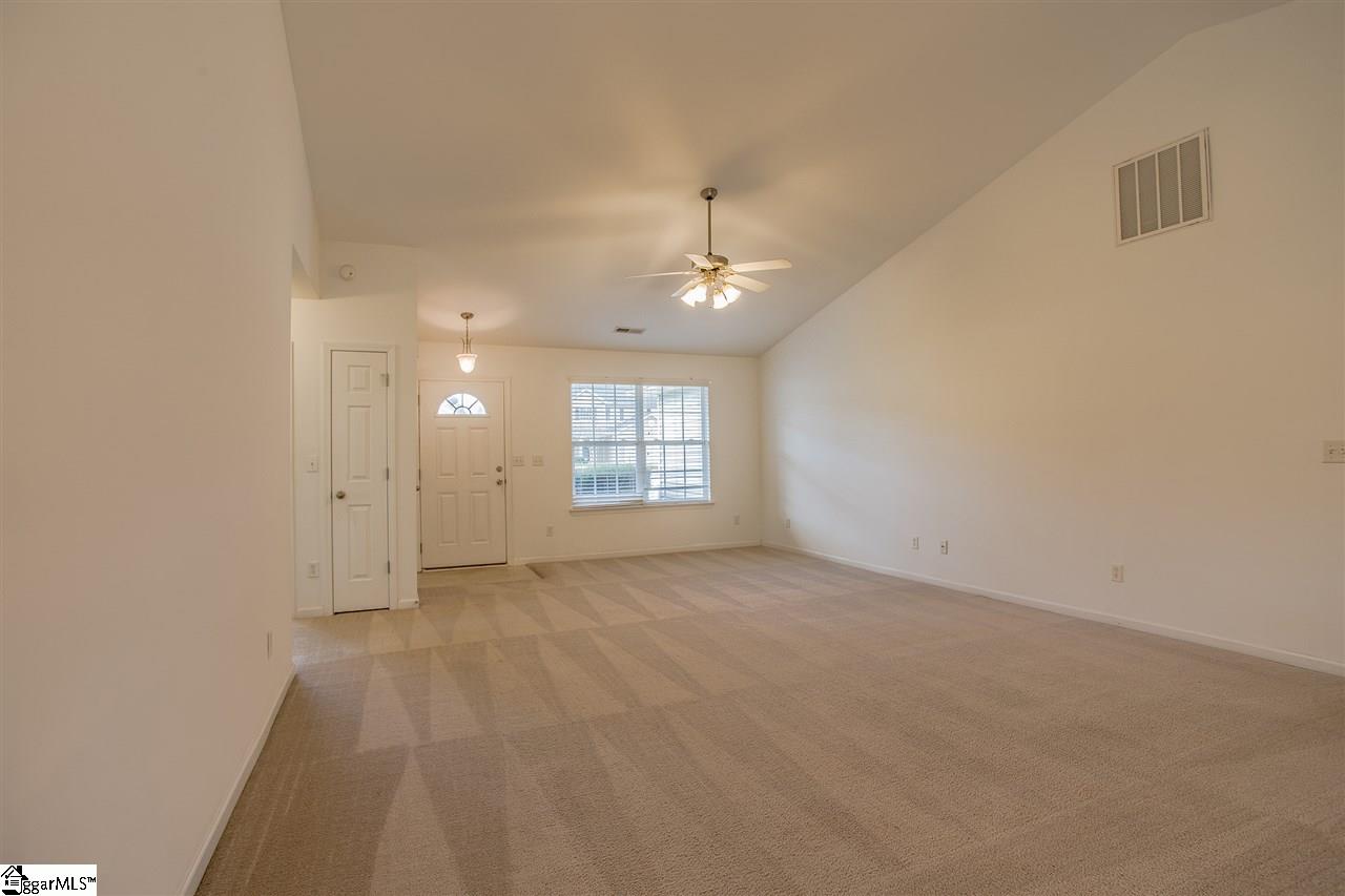 120 Catterick Way Fountain Inn, SC 29644 - Photo 5 of 18
