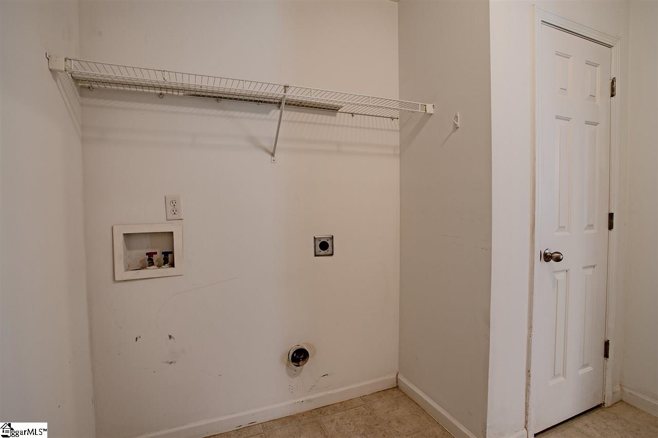 120 Catterick Way Fountain Inn, SC 29644 - Photo 9 of 18