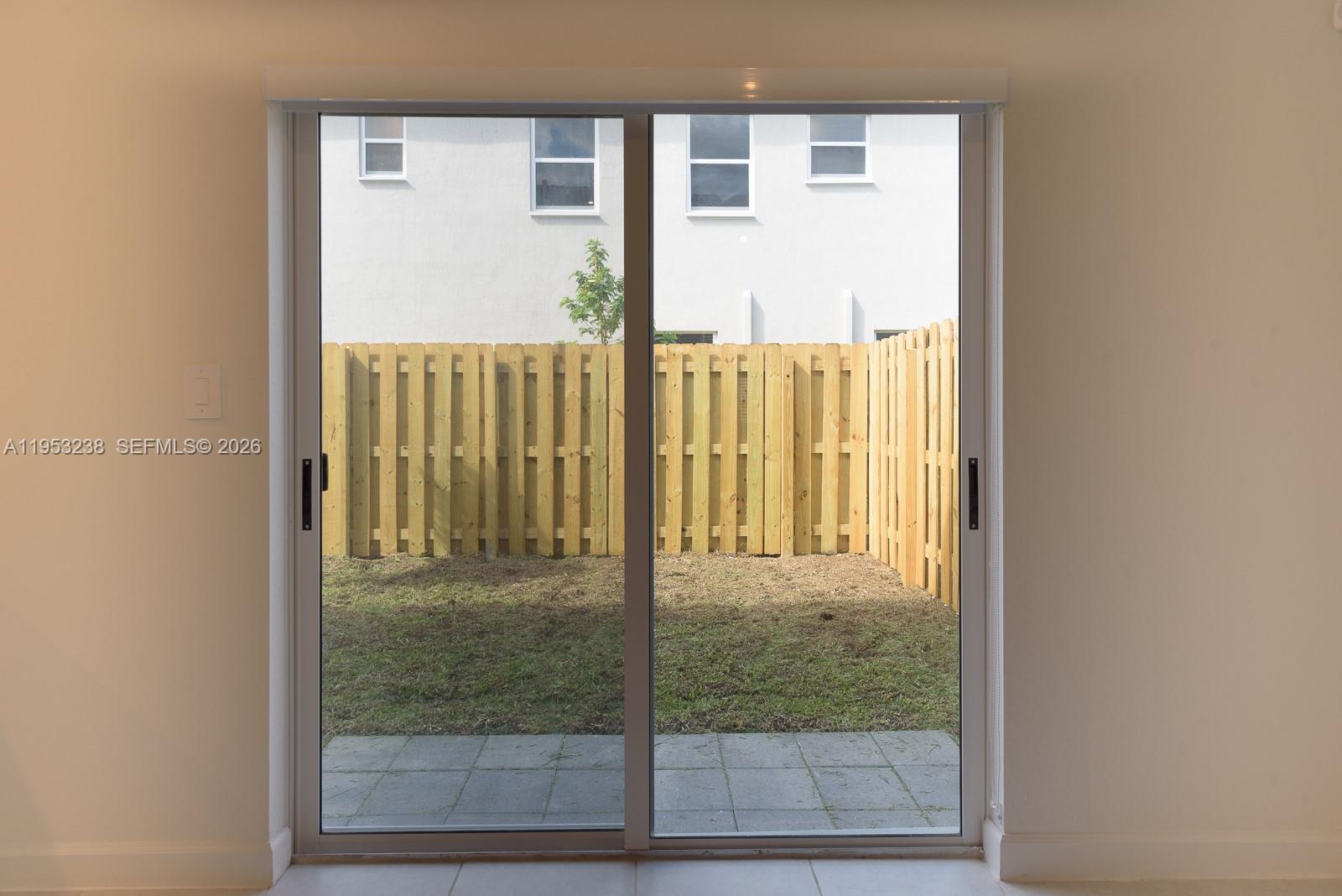 2683 Southeast 11th Street Homestead, FL 33035 - Photo 7 of 26