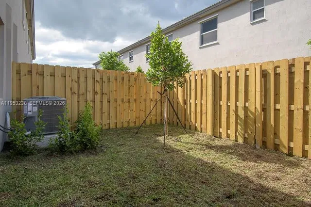 $2,650 | 2683 Southeast 11th Street, Homestead, FL 33035