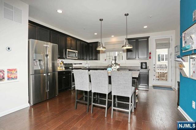 12-30 Plaza Road Fair Lawn, NJ 07410 - Photo 11 of 34