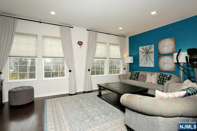 12-30 Plaza Road Fair Lawn, NJ 07410 - Photo 17 of 34