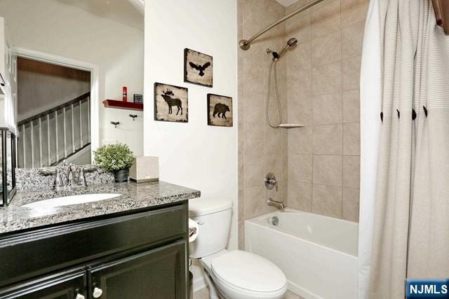 12-30 Plaza Road Fair Lawn, NJ 07410 - Photo 7 of 34