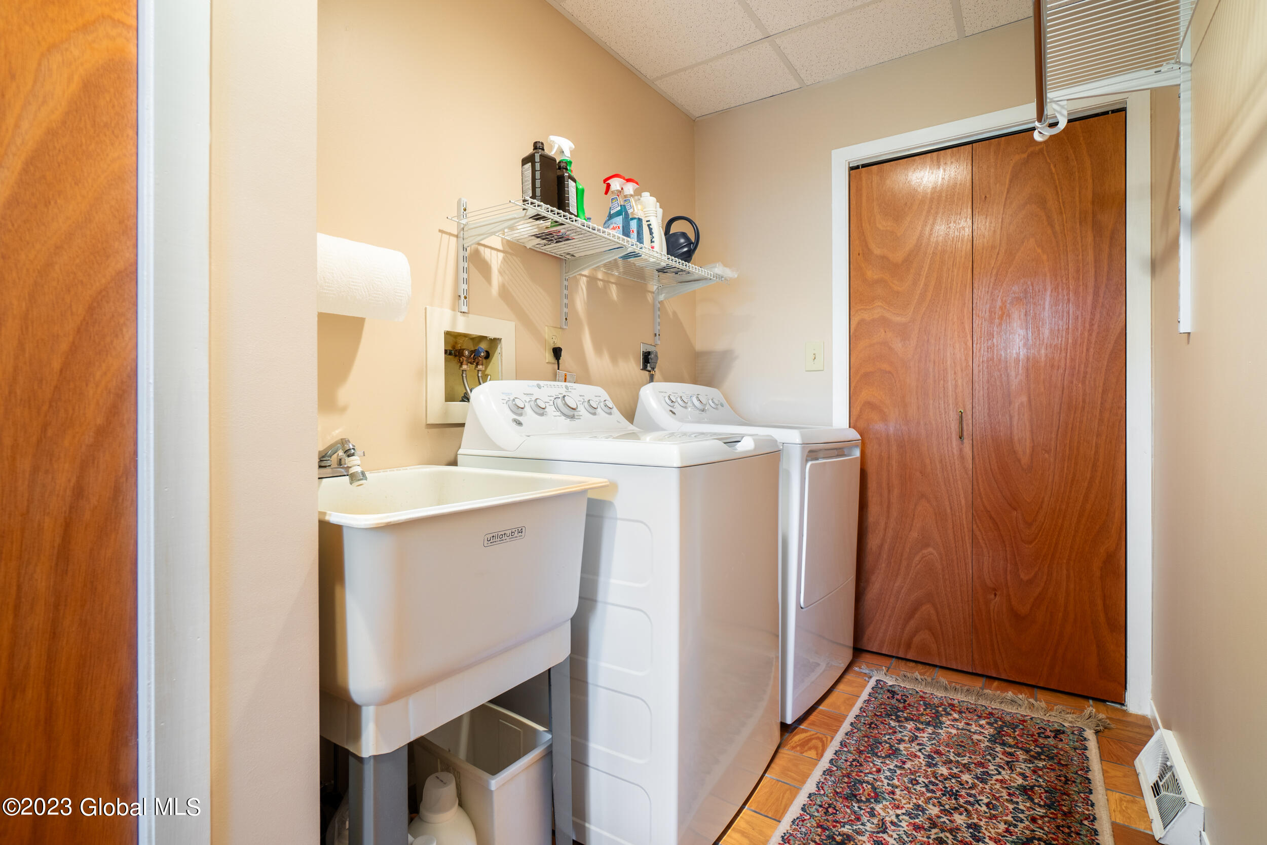 10 Roland Drive Albany, NY 12208 - Photo 46 of 53 DSC05297-HDR