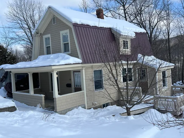 $169,900 | 518 Western Avenue, Berlin, NH 03570