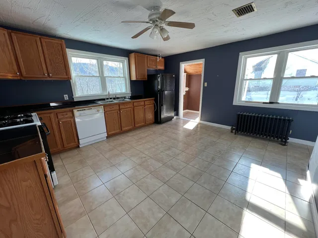 $169,900 | 518 Western Avenue, Berlin, NH 03570