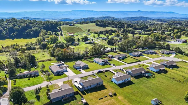 $349,000 | 470 Roaming Drive, Chuckey, TN 37641