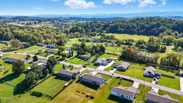 $349,000 | 470 Roaming Drive, Chuckey, TN 37641
