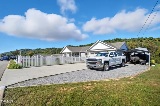 $349,000 | 470 Roaming Drive, Chuckey, TN 37641