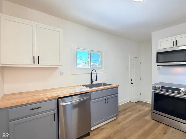 $170,000 | 1446 North Mount Street, Indianapolis, IN 46222