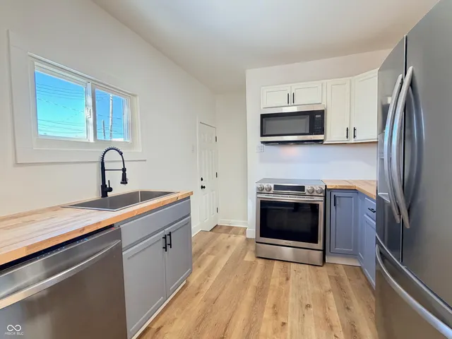 $170,000 | 1446 North Mount Street, Indianapolis, IN 46222