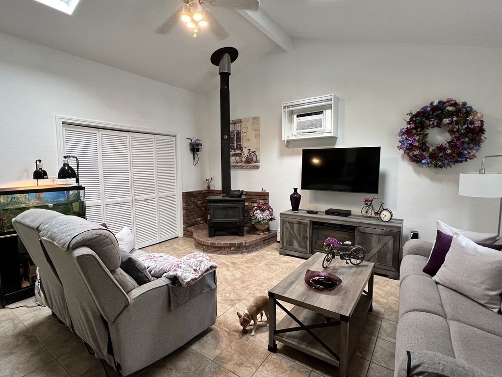 93 Michael Road Raynham, MA 02767 - Photo 13 of 34 Gallery Image 13