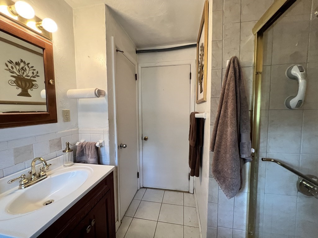 93 Michael Road Raynham, MA 02767 - Photo 34 of 34 Gallery Image 34