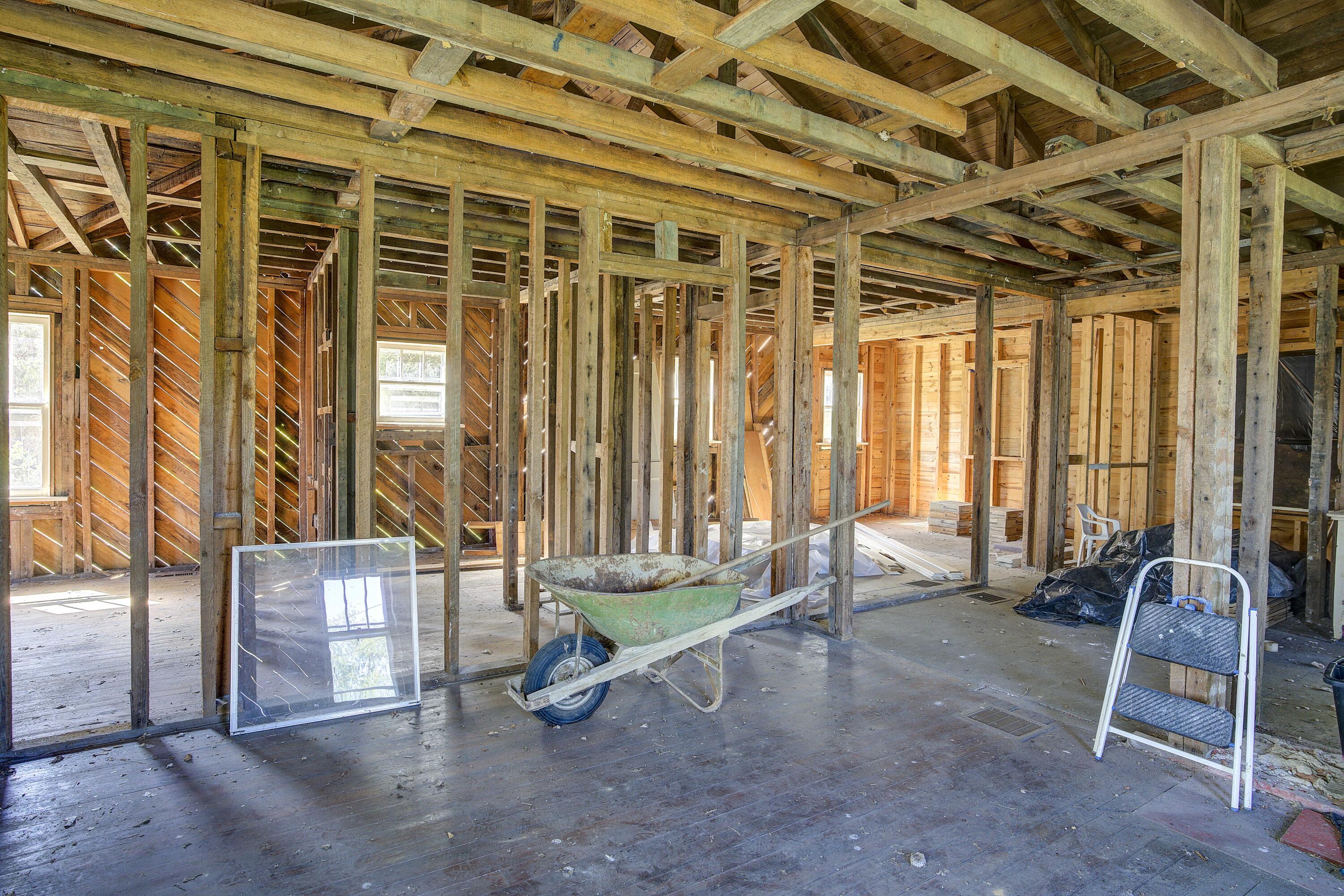 817 Hamilton Road Blountville, TN 37617 - Photo 3 of 14 Hamilton-1